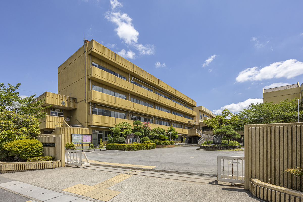 【越谷市立中央中学校】